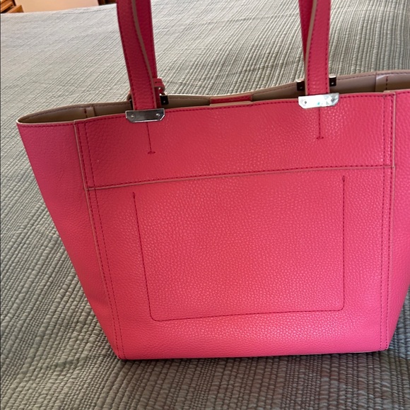 Lauren Ralph Lauren Newberry Medium Vibrant Pink Pebbled Tote Bag - Picture 4 of 14